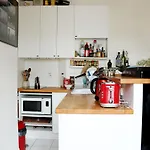 Beautiful Apt With View On The Roofs Of Paris